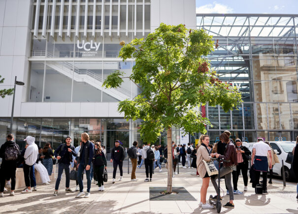 UCLy Campus St Paul Extérieur